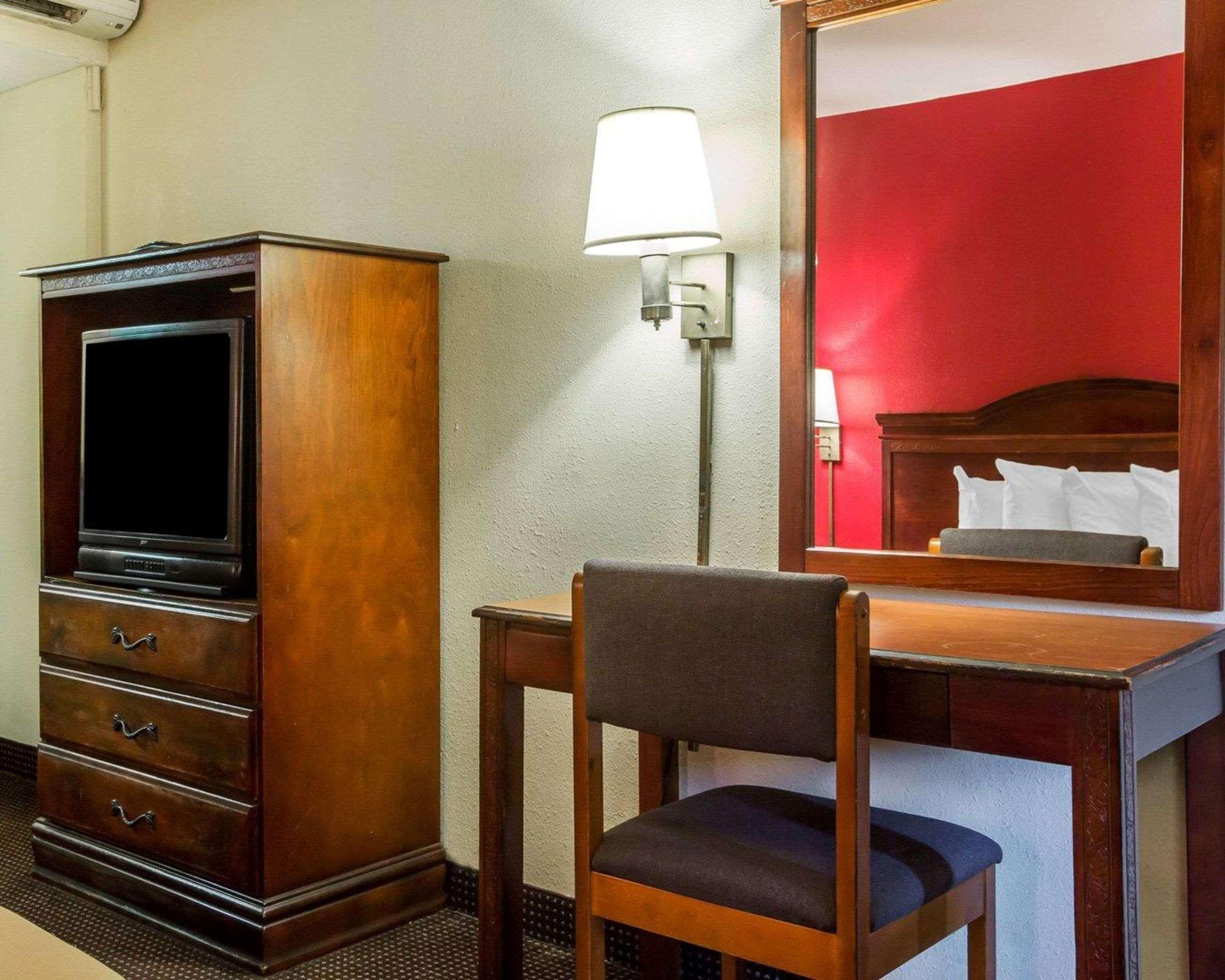 Econo Lodge Atlanta